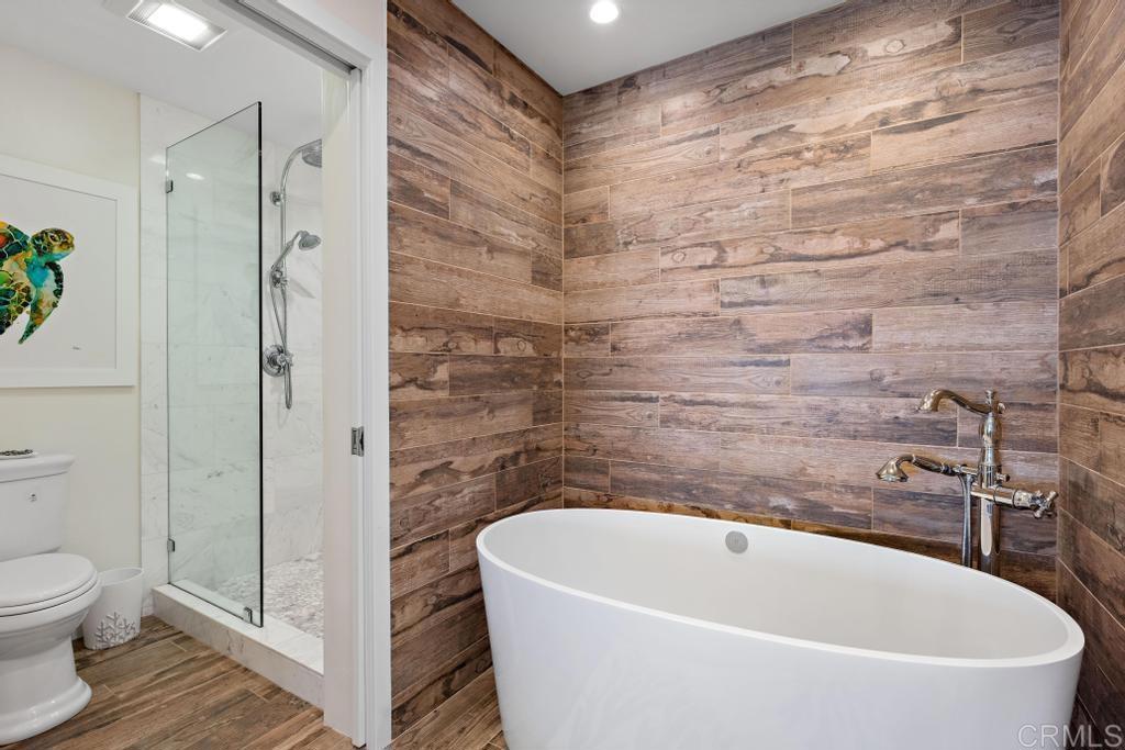 233 S Helix Avenue 33