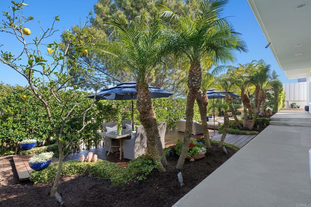 1535 Rubenstein Avenue