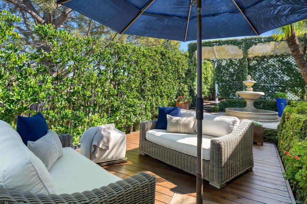 1535 Rubenstein Avenue