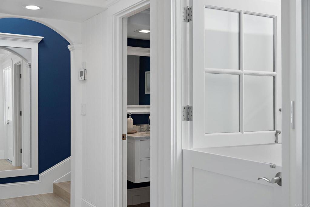 1535 Rubenstein Avenue