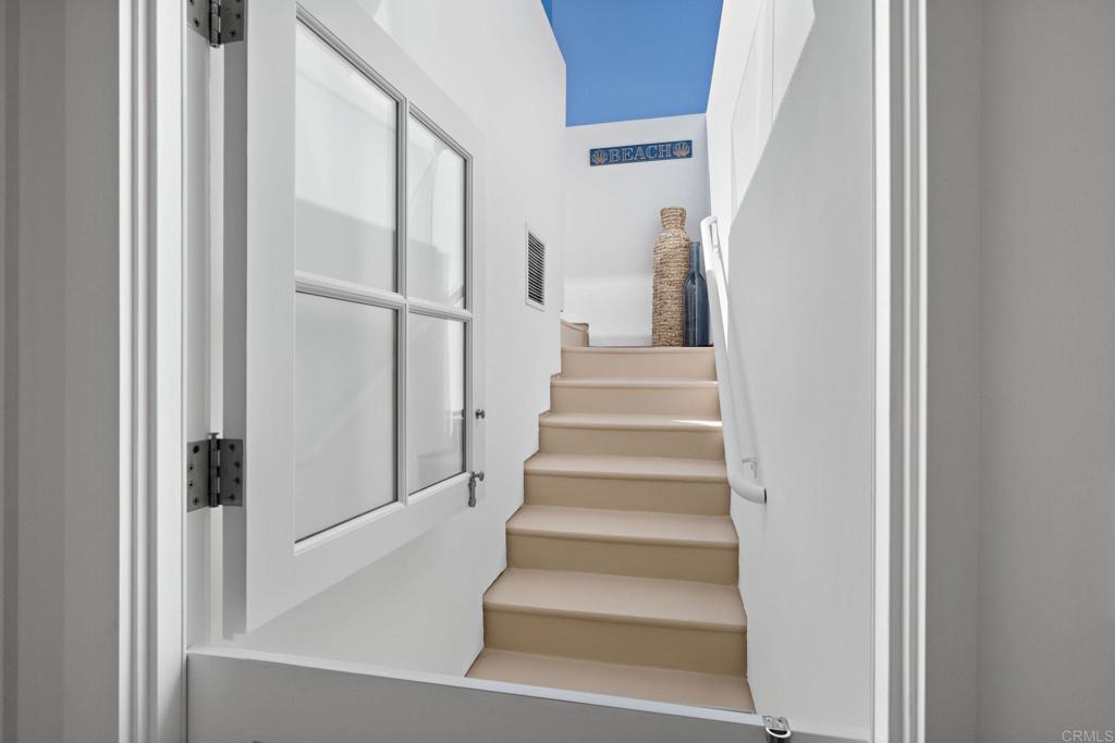 1535 Rubenstein Avenue