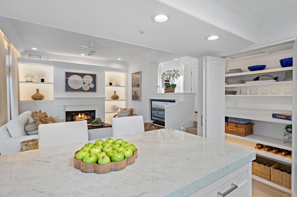 1535 Rubenstein Avenue