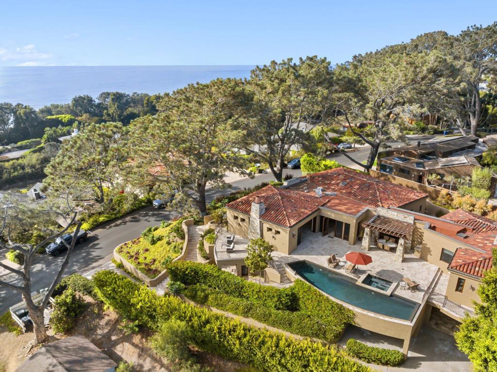 271 Ocean View Ave