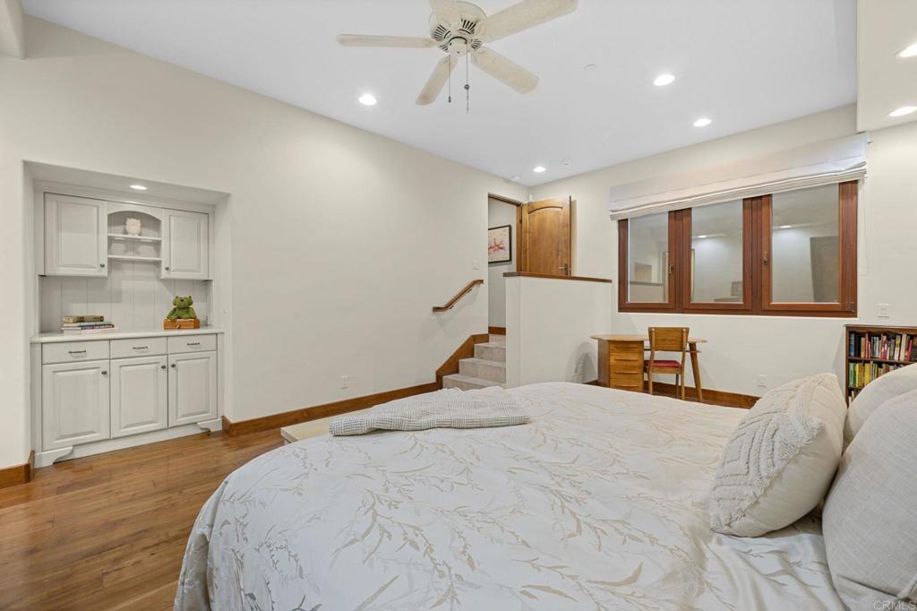 271 Ocean View Ave