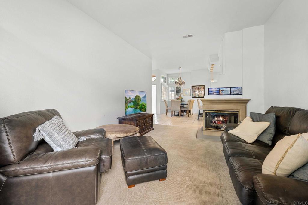 16054 Circa De Lindo