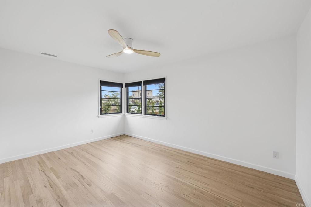 1061 Buena Vista Way