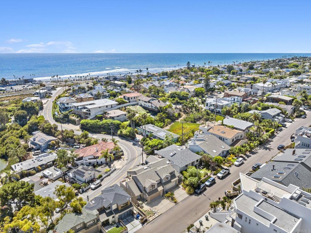 2542 Manchester Avenue