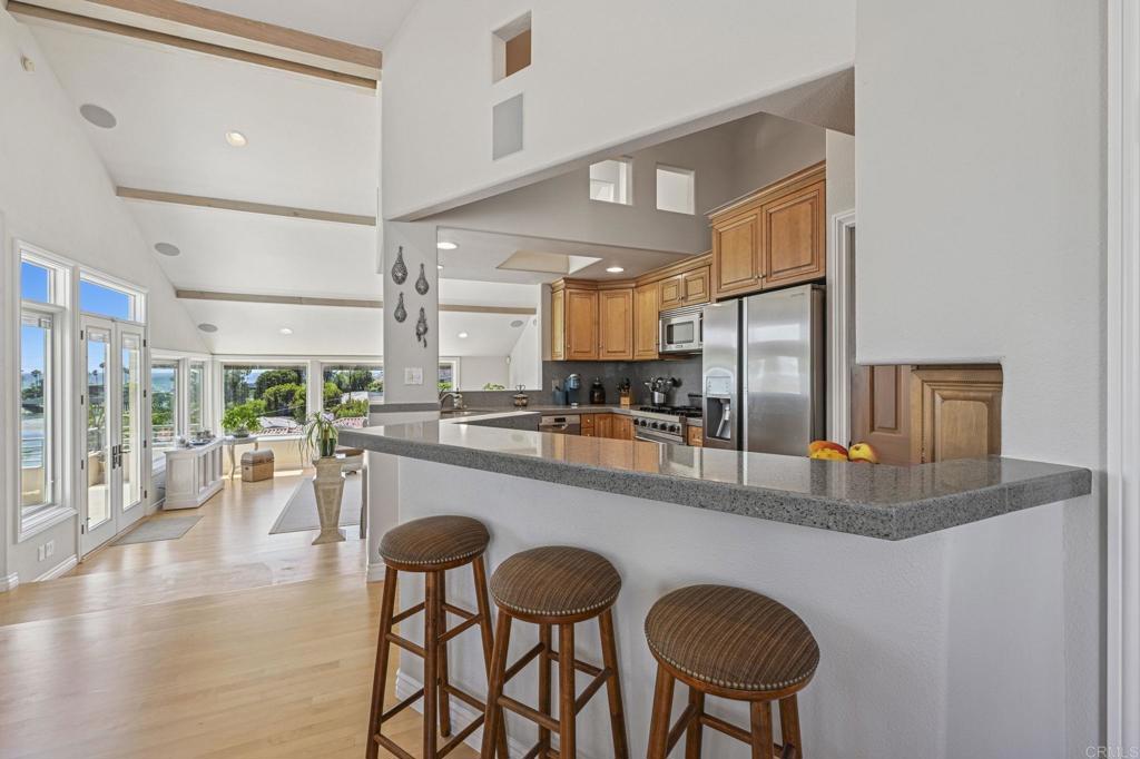 2542 Manchester Avenue