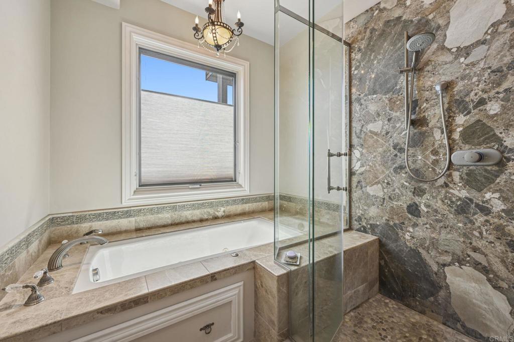 2542 Manchester Avenue