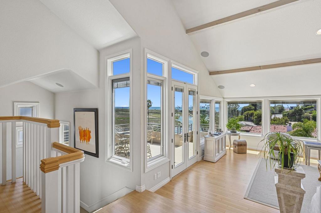 2542 Manchester Avenue