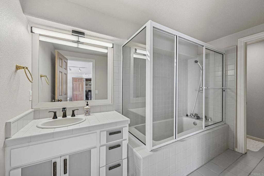 2542 Manchester Avenue