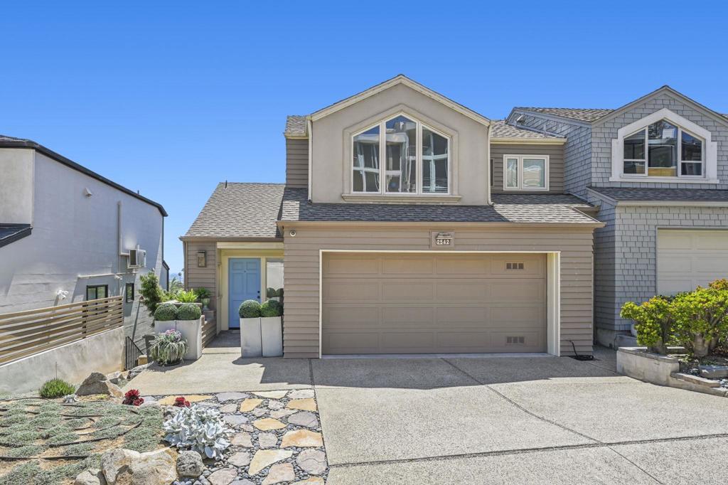 2542 Manchester Avenue