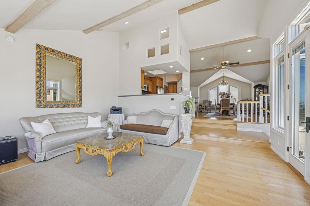 2542 Manchester Avenue