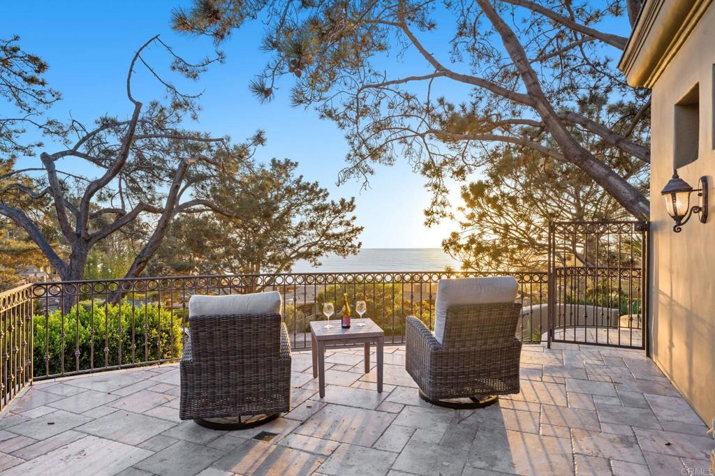 271 Ocean View Avenue