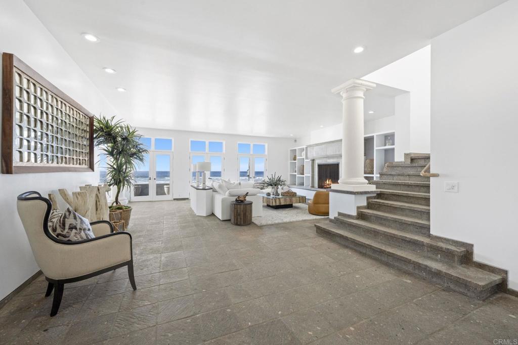 1716 Ocean Front