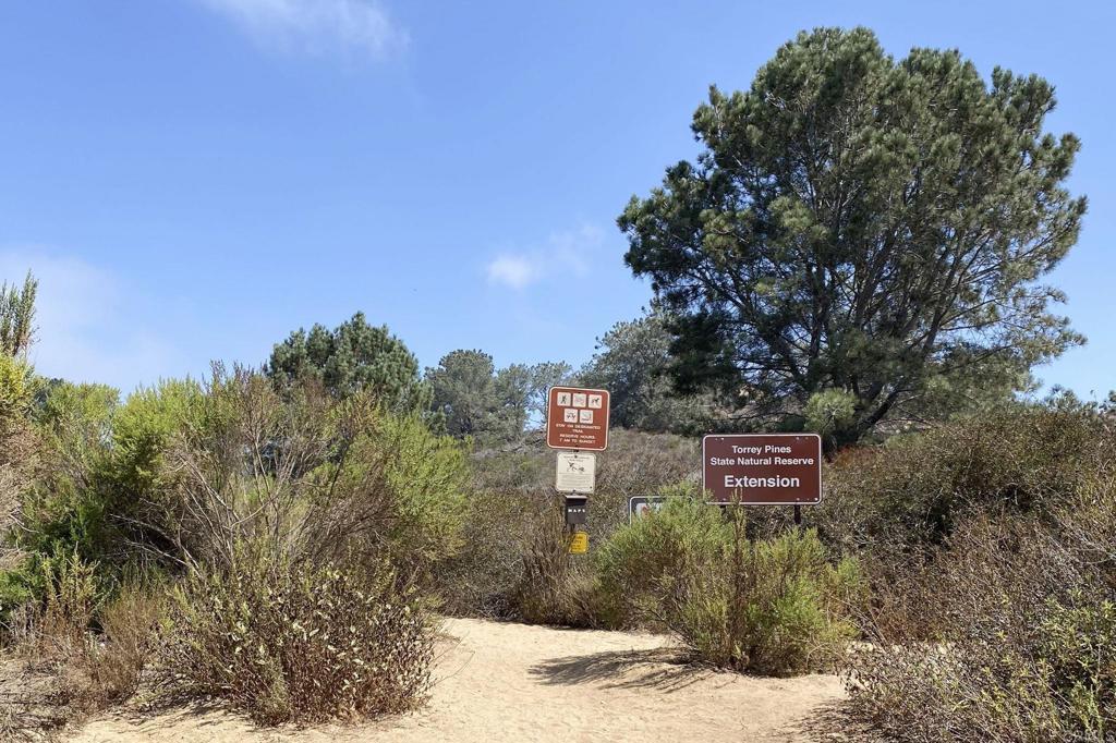 1820 Coast Boulevard