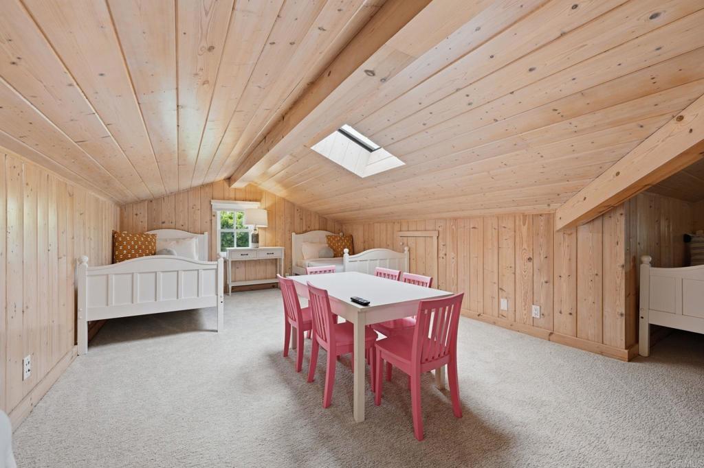 1820 Coast Boulevard