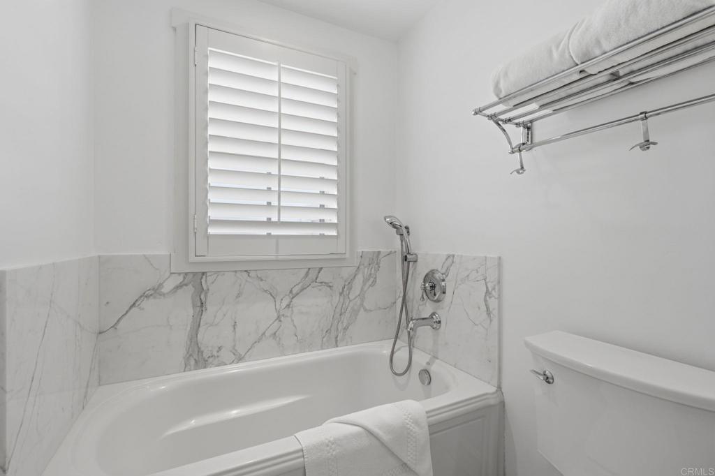 1820 Coast Boulevard