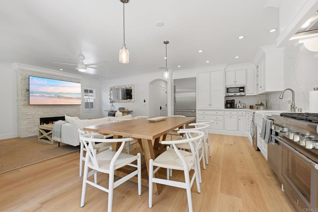 1820 Coast Boulevard