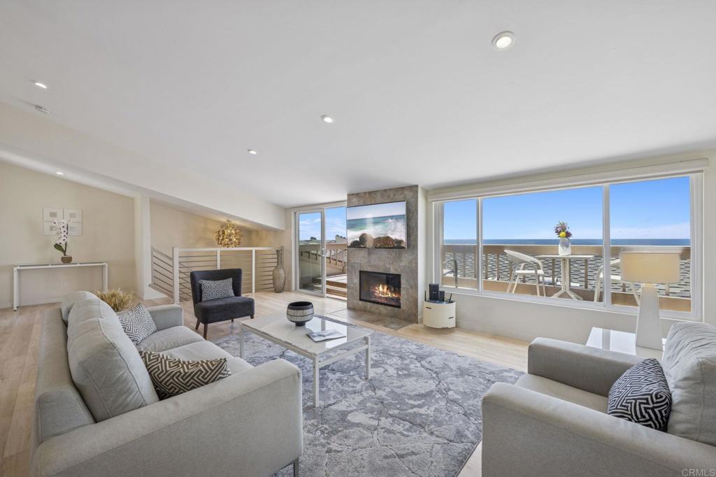 561 S Sierra Avenue 34