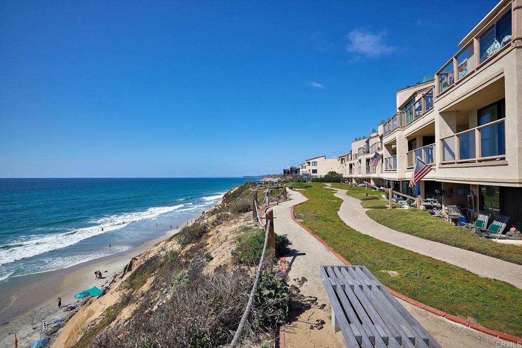 561 S Sierra Avenue 34