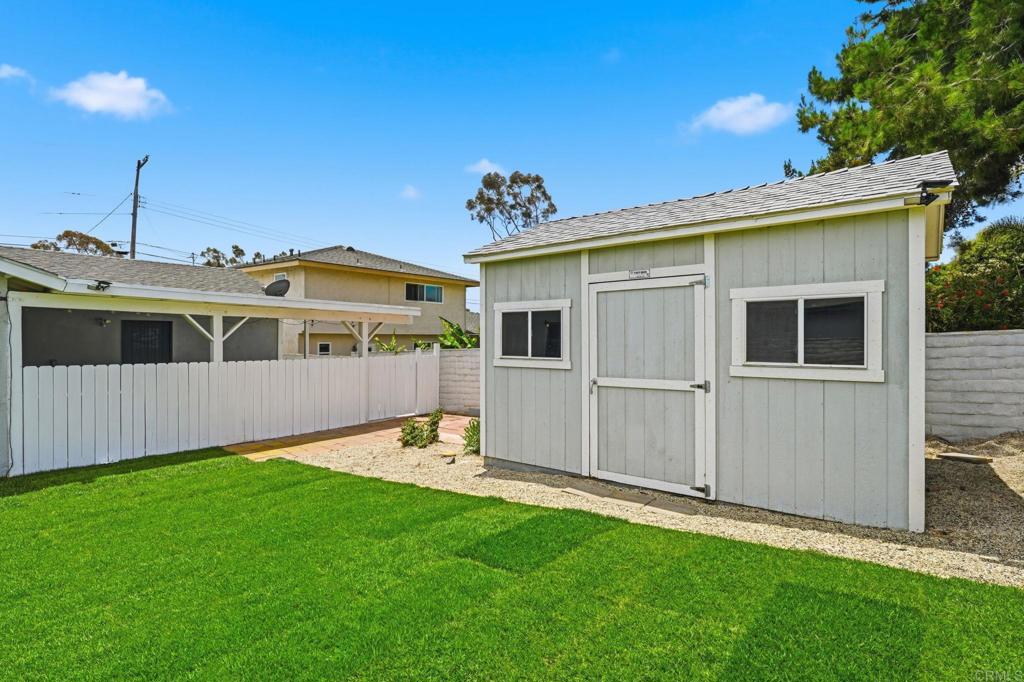 2202 Greenbrier Drive