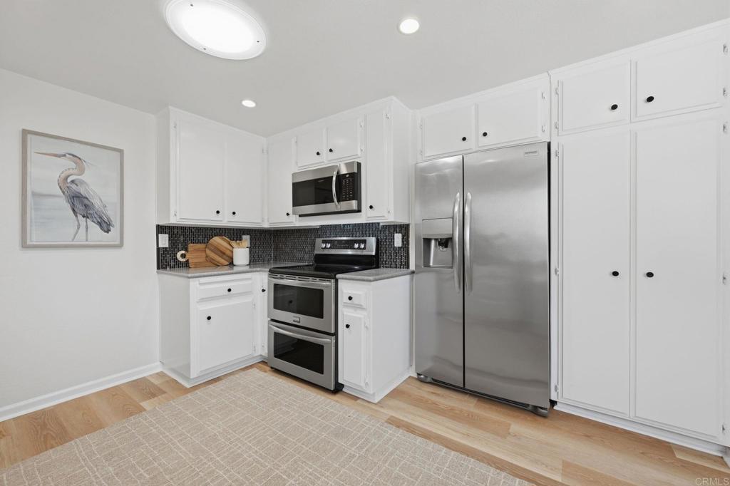 2202 Greenbrier Drive