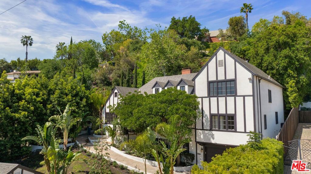 4421 Dundee Drive