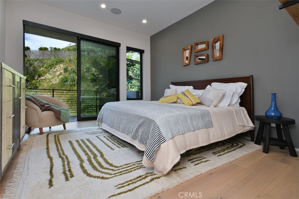 14753 Round Valley