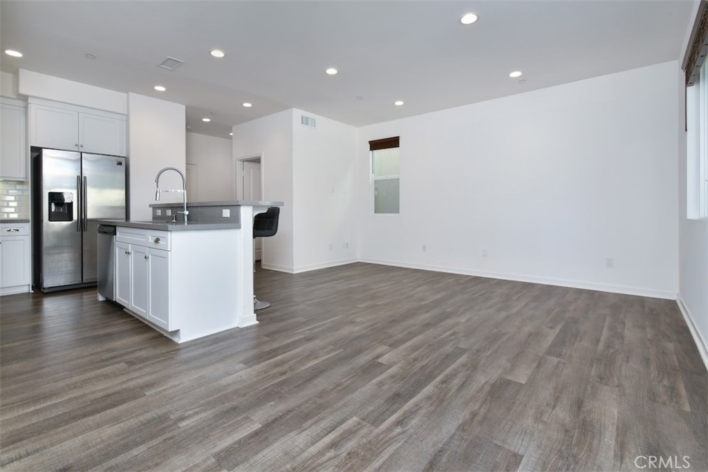 15163 W Rachel