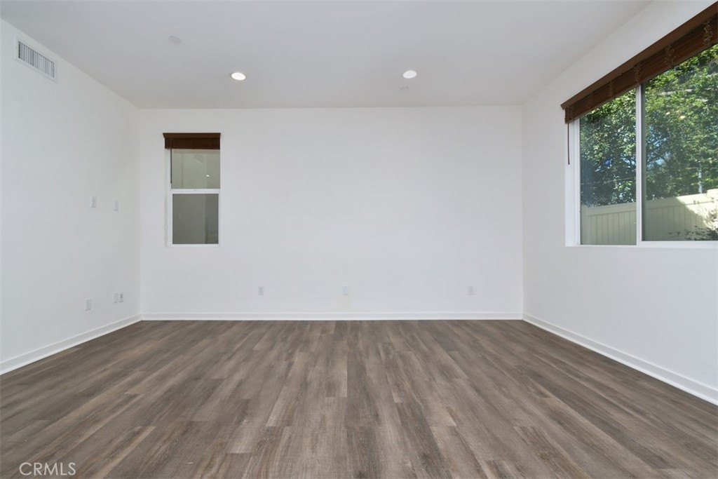 15163 W Rachel