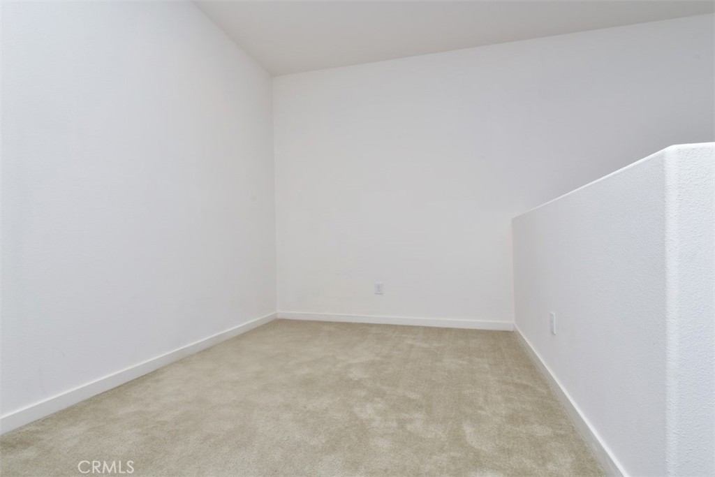 15163 W Rachel