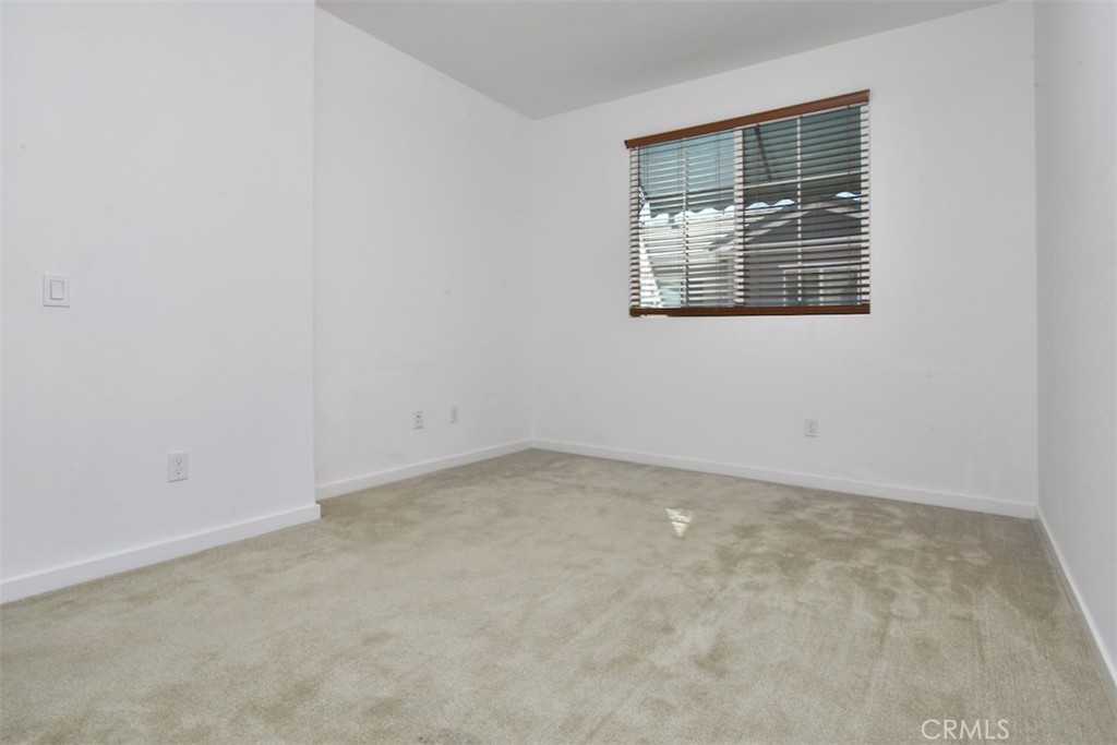 15163 W Rachel