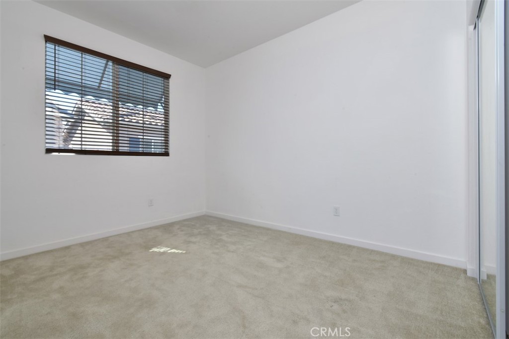 15163 W Rachel