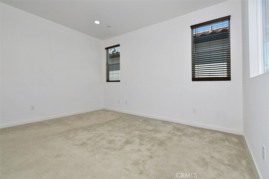 15163 W Rachel