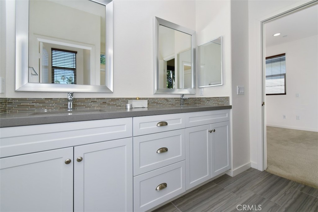15163 W Rachel
