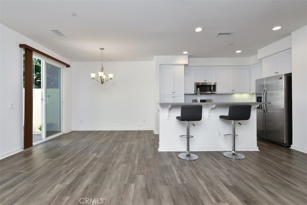 15163 W Rachel