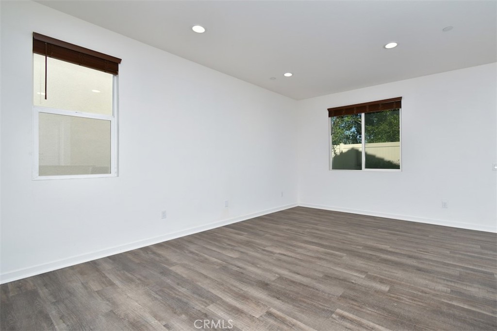 15163 W Rachel