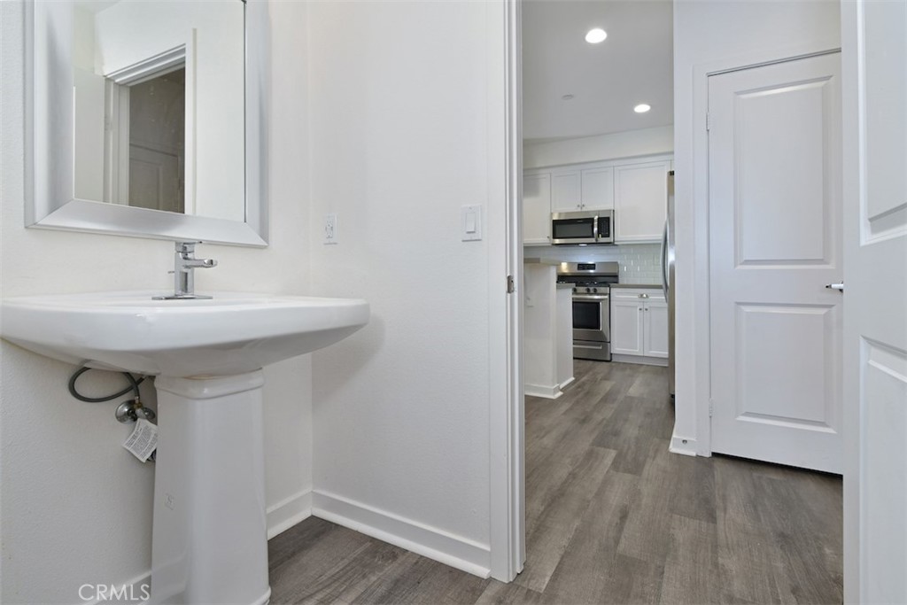15163 W Rachel