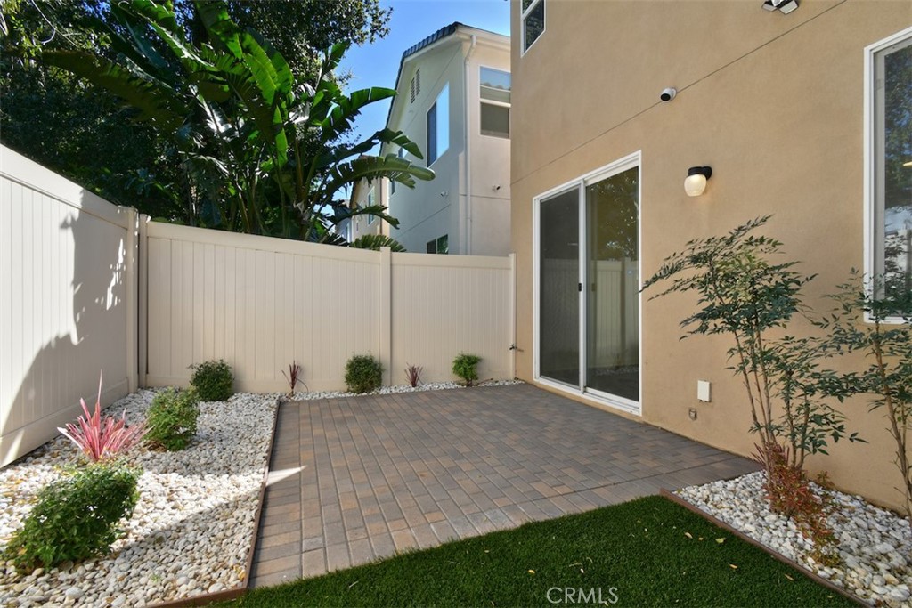 15163 W Rachel