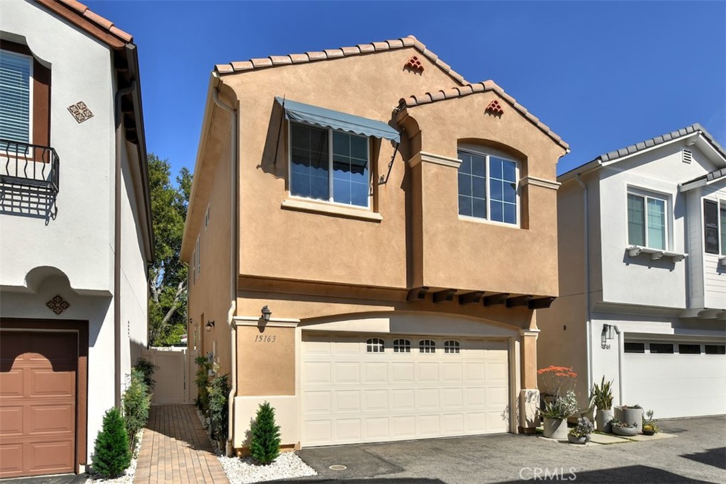 15163 W Rachel