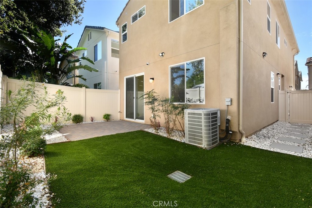 15163 W Rachel