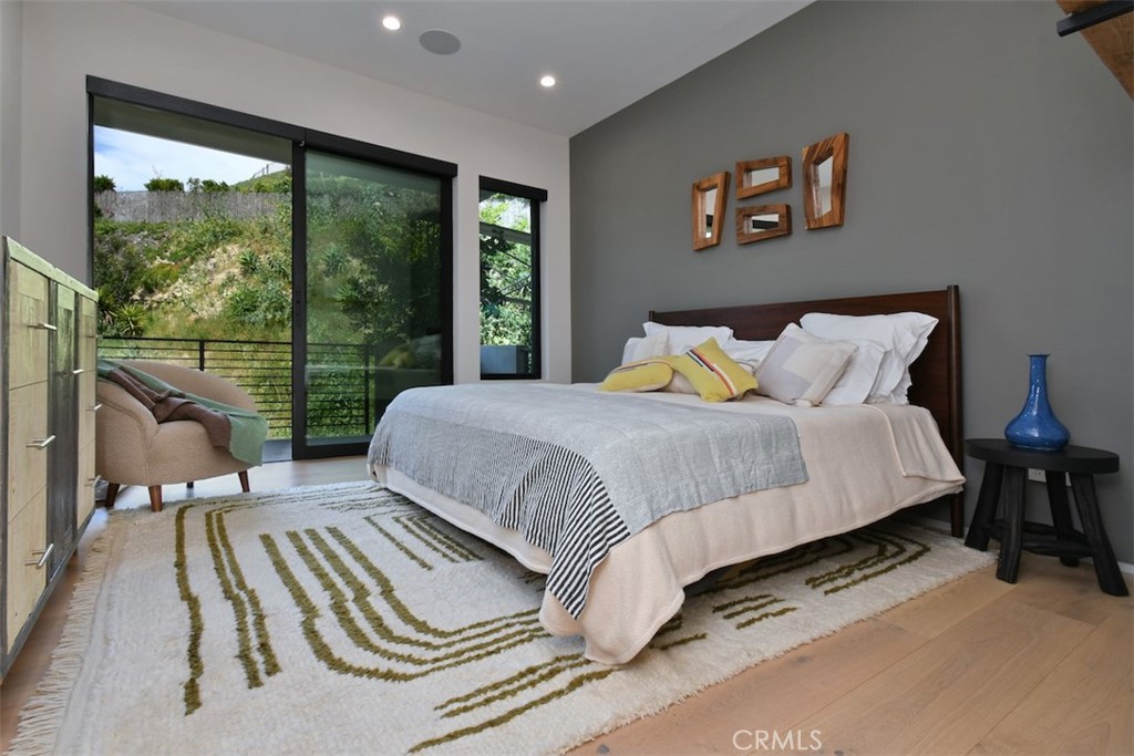 14753 Round Valley
