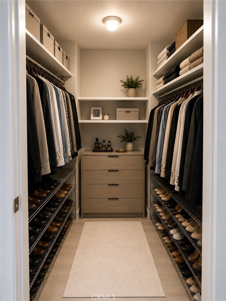7320 Hawthorn