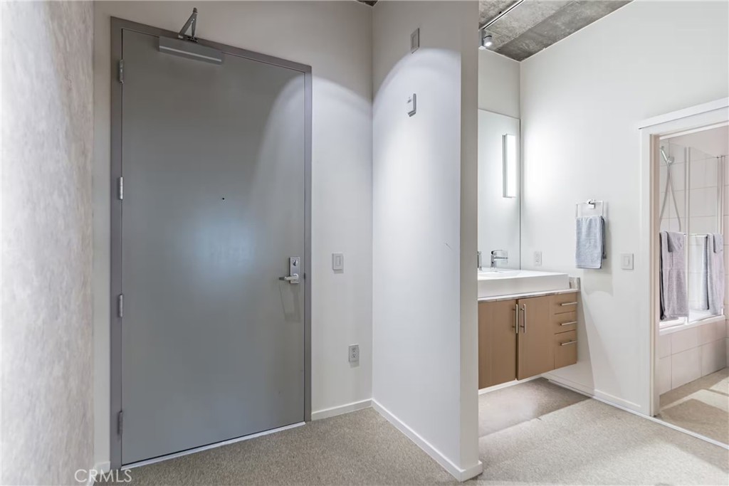 510 103 S Hewitt