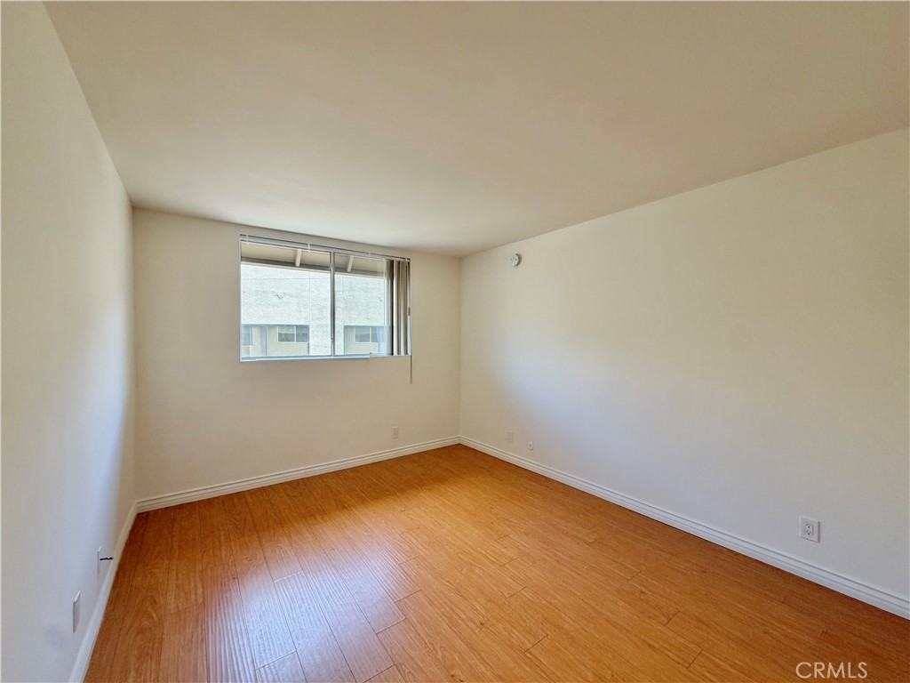 14141 Dickens