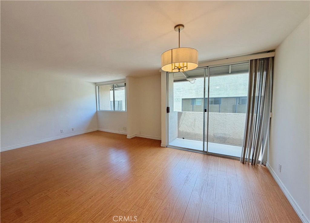 14141 Dickens