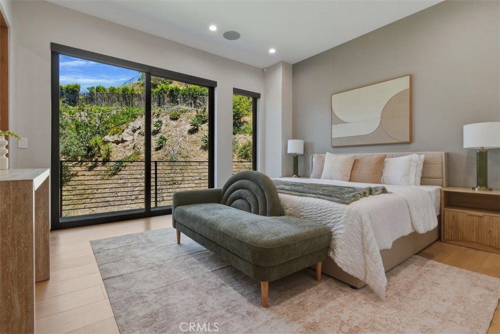 14753 Round Valley
