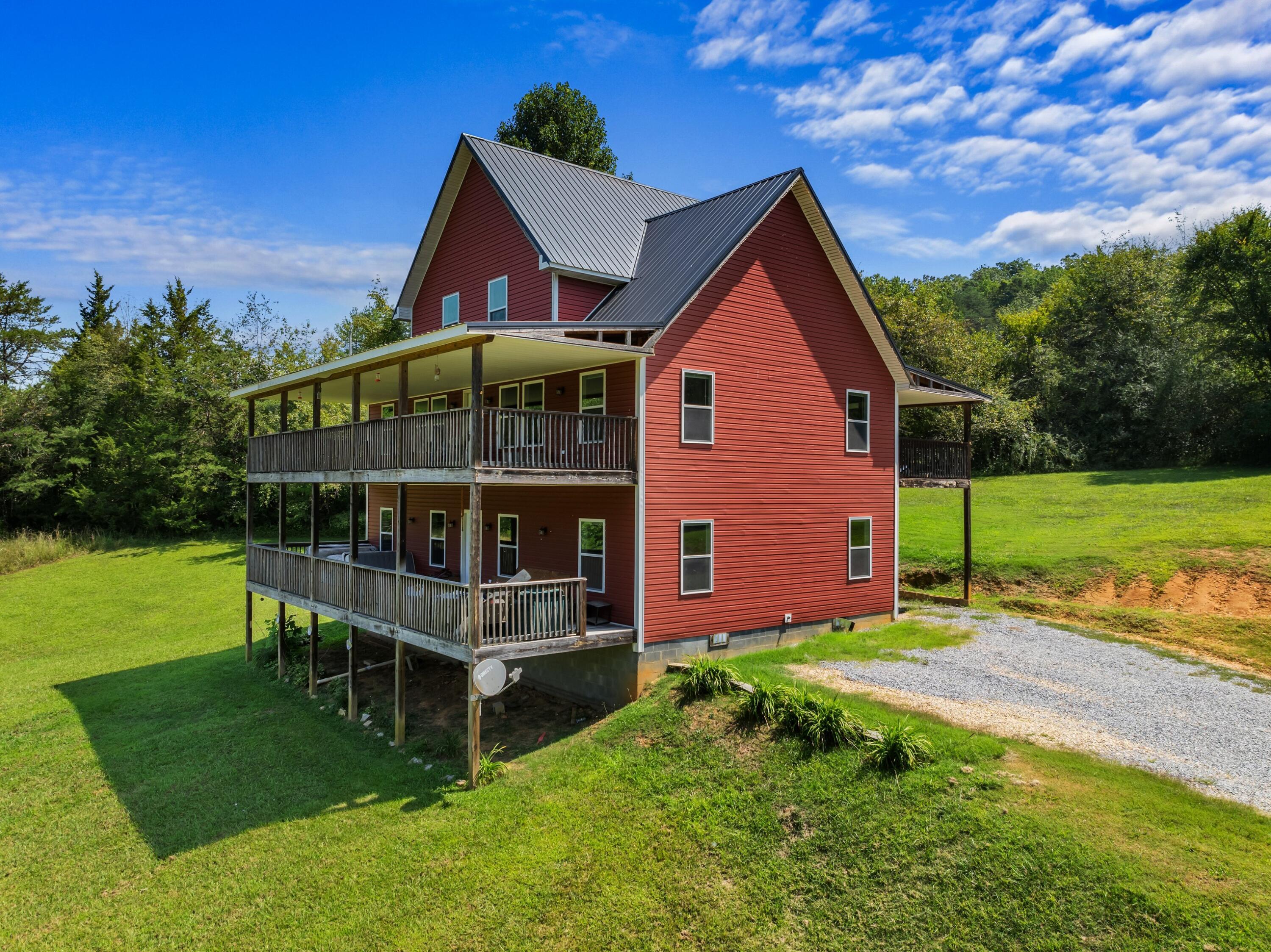 2560 Schisandra Lane