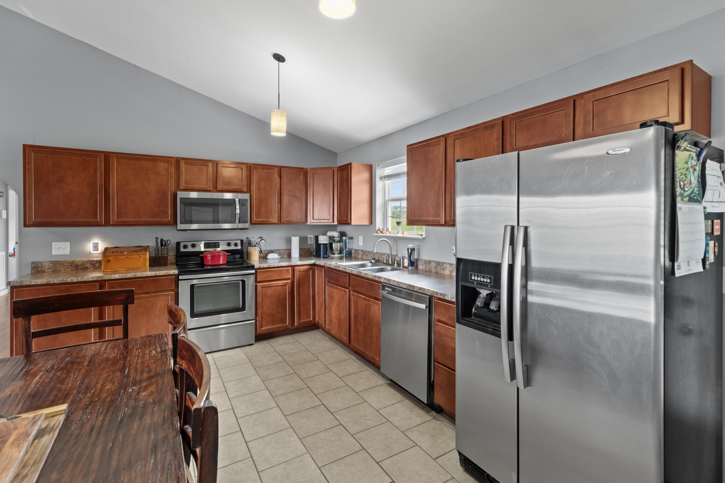 923 Red Oak Lane